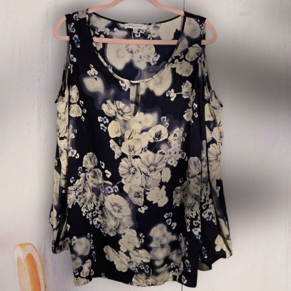 Rose & Olive Navy Floral Blouse Women's 2X Chiffon Cut-Out Long Sleeve Work Top - Picture 10 of 11